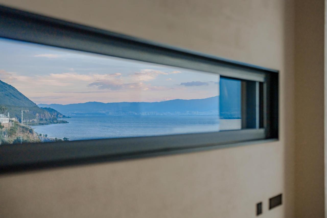 Dali Oriental Seaview Hotel -Dali Erhai Eksteriør bilde