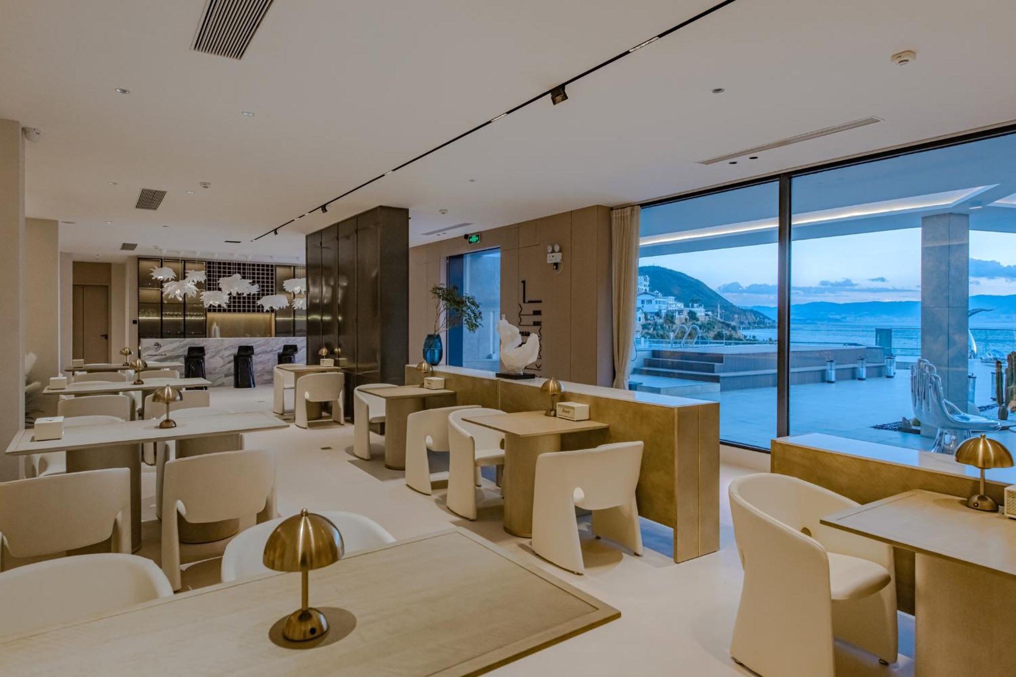 Dali Oriental Seaview Hotel -Dali Erhai Eksteriør bilde