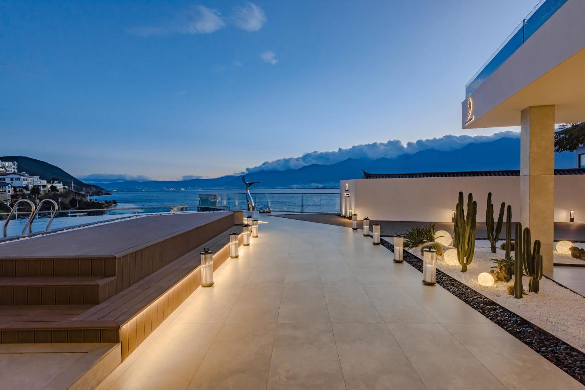 Dali Oriental Seaview Hotel -Dali Erhai Eksteriør bilde